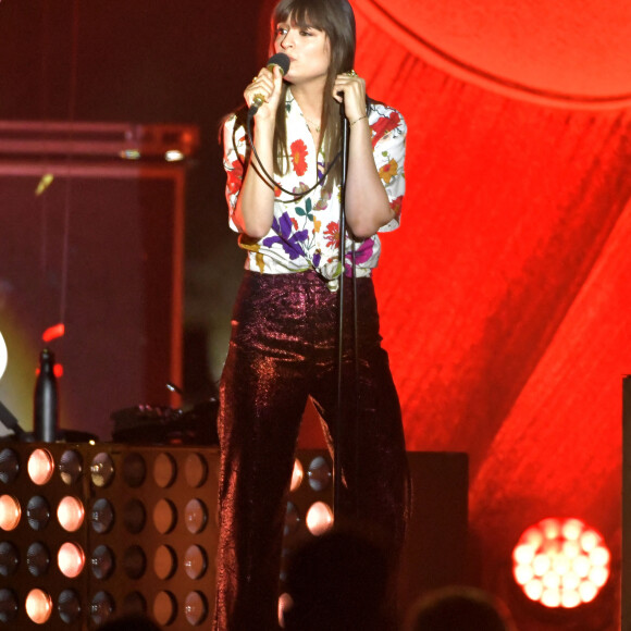 Clara Luciani en concert au Nice Jazz Festival 2022 sur la scène de la place Masséna à Nice. Le 16 juillet 2022 © Bruno Bebert / Bestimage