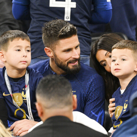 GIROUD Olivier (FRA) en famille avec sa femme Jennifer et leurs enfants - People et joueurs en famille dans les tribunes lors du match de demi-finale "France - Maroc" lors de la Coupe du Monde 2022 au Qatar (FIFA World Cup Qatar 2022). © JB Autissier / Panoramic / Bestimage