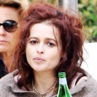 Helena Bonham Carter : Un look toujours aussi décalé... Elle est prête pour cartonner dans Alice In Wonderland !