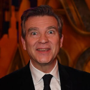 Exclusif - Arnaud Montebourg à la générale de la comédie musicale "Al Capone" aux Folies Bergère à Paris le 9 février 2023. © Veeren / B. Rindoff / Bestimage 