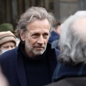 Stéphane Freiss - Sorties des obsèques de Philippe Tesson en l'église Saint-Germain-des-Prés à Paris le 10 février 2023. © Christophe Clovis / Bestimage