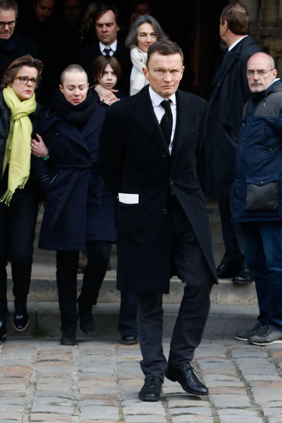 Sylvain Tesson - Sorties des obsèques de Philippe Tesson en l'église Saint-Germain-des-Prés à Paris le 10 février 2023. © Christophe Clovis / Bestimage