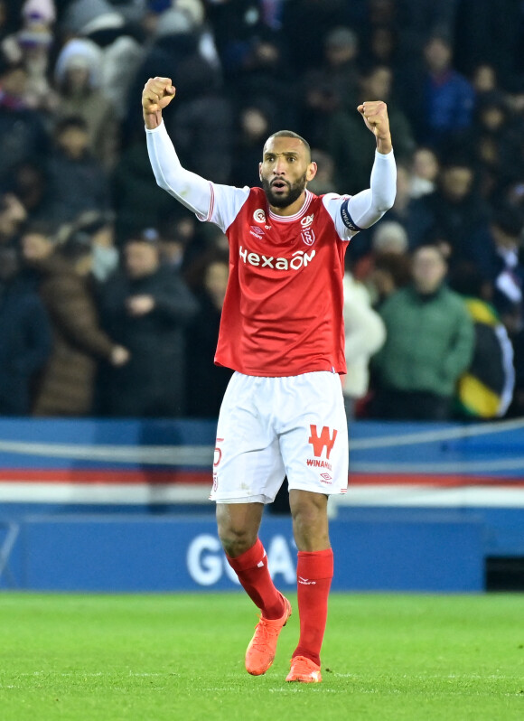 Attitude - Joie de Yunis Abdelhamid ( 5 - Reims ) - Match de Ligue 1 Uber Eats "PSG - Reims (1-1)" au Parc des Princes, le 29 janvier 2023. A l'occasion du Nouvel An chinois, les joueurs portent un maillot avec leurs noms floqués en mandarin. 