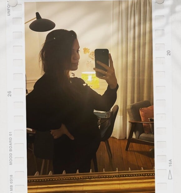 Cécile Grès enceinte de son premier enfant, elle officialise la nouvelle sur Instagram, le 26 janvier 2023