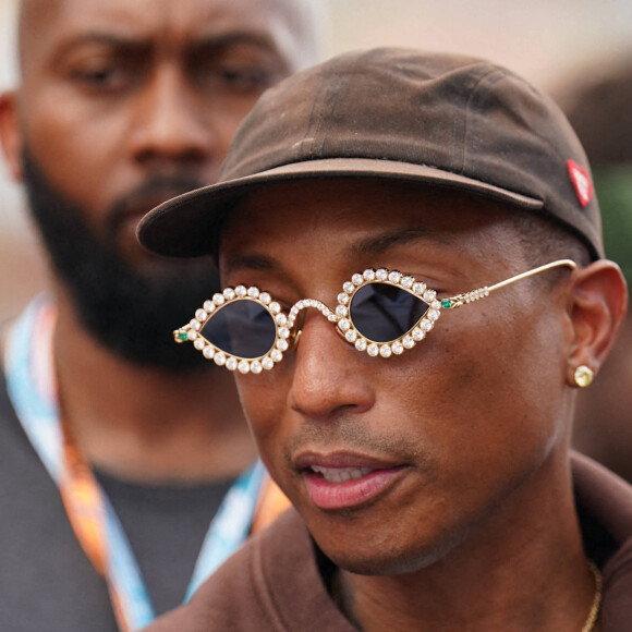 Pharrell Williams lors du Grand Prix de Formule 1 (F1) de Miami, le 8 mai 2022. 