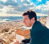 Patrick Bruel lors d'un séjour en Algérie.