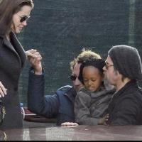 Angelina Jolie : Toutes les photos de ses retrouvailles avec son papa Jon Voight en famille ! (réactualisé)