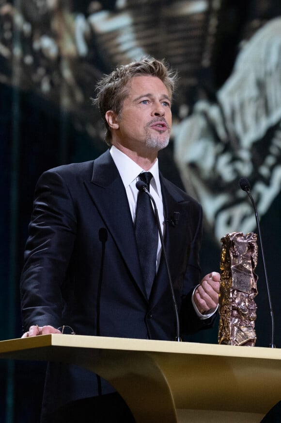 Brad Pitt a fait une apparition surprise lors de la cérémonie.
Brad Pitt - David Fincher reçoit un César d'honneur lors de la 48ème édition des César à l'Olympia à Paris le 24 février 2023 © Olivier Borde / Dominique Jacovides / Bestimage 