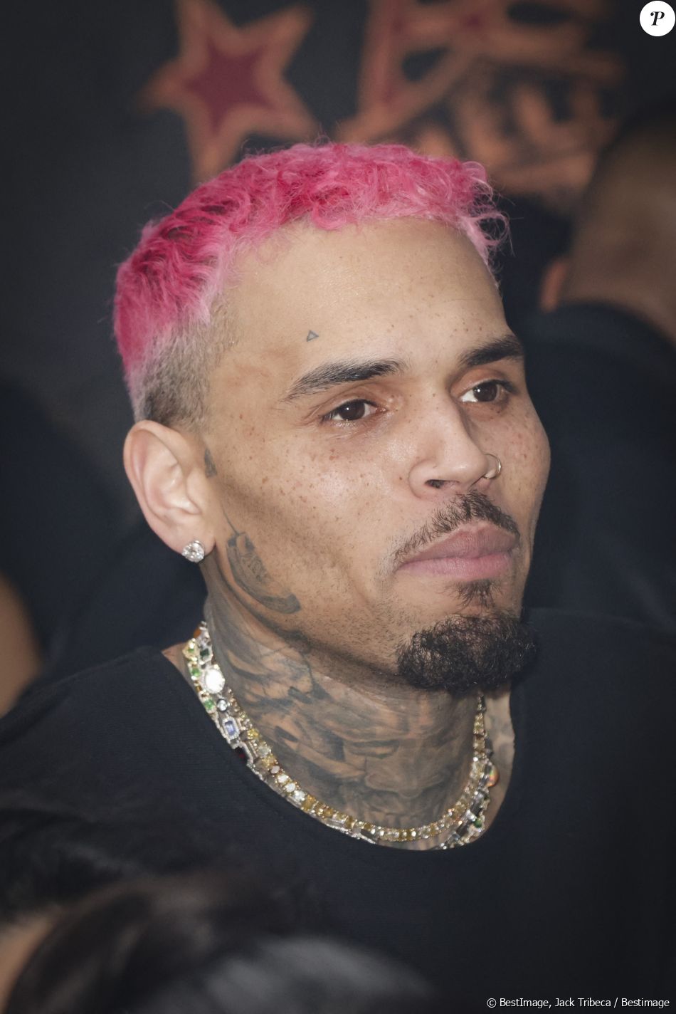 Chris Brown 24 Fevrier Paris Exclusif - Chris Brown - After-Show de Chris Brown, après son concert à  l'Accor Hotel Arena (Bercy), à la salle Martin Luther King de Créteil à  Paris, le 24 fév - Purepeople