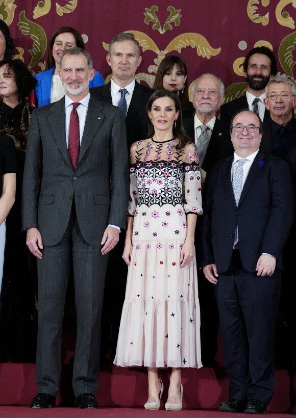 Le roi Felipe VI et la reine Letizia d'Espagne lors de la cérémonie des "2021 National Culture Awards" à Saragosse. Le 20 février 2023 