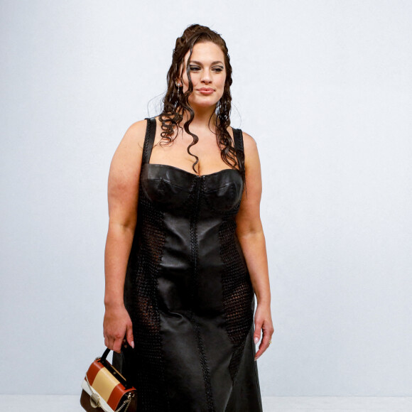 Ashley Graham - Défilé Chloé prêt-à-porter automne-hiver 2023-2024 lors de la Fashion Week de Paris. Le 2 mars 2023. © Christophe Clovis/bestimage