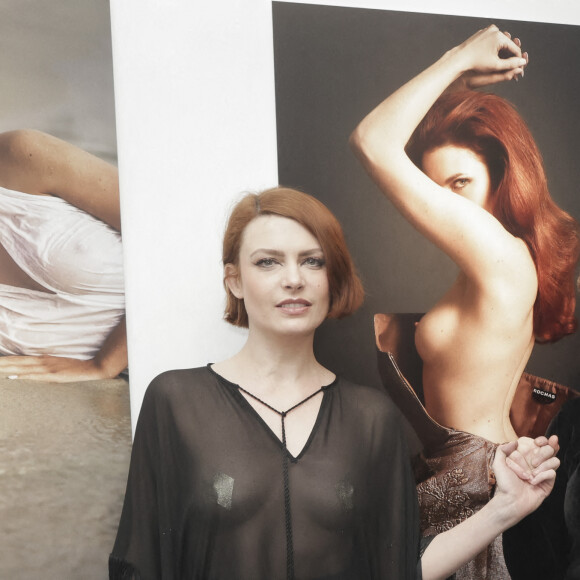 Exclusif - Elodie Frégé, Sylvie Castioni - Vernissage de l'exposition "Amazones" de la photographe Sylvie Castioni à la galerie Duret à Paris. Le 2 mars 2023 © Jack Tribeca / Bestimage 