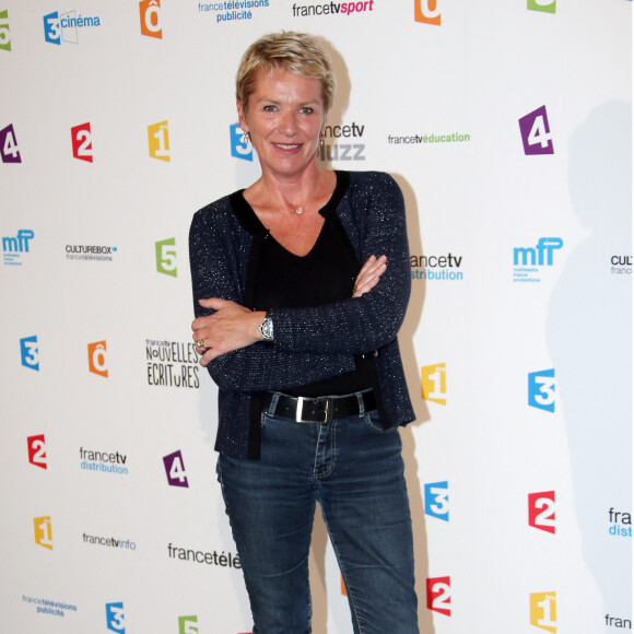 Elise Lucet - Photocall de la conference de presse de rentree de France TV au Palais de Tokyo le 27/08/2013