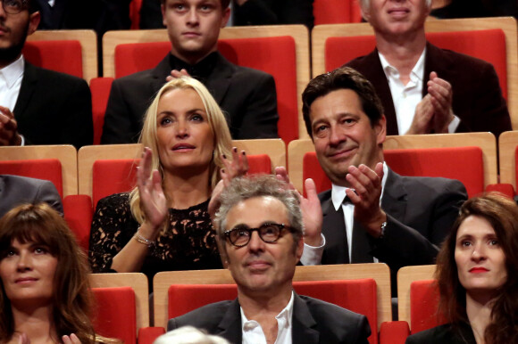 Dans les colonnes de TV Grandes Chaînes, il se laisse aller à quelques confidences sur leur histoire. Laurent Gerra un homme discret sur sa vie privée.
Laurent Gerra et sa compagne Christelle Bardet (Lyon) - Remise du Prix Lumière 2016 à Catherine Deneuve lors du 8ème Festival Lumière à Lyon. Le 14 octobre 2016 © Dominique Jacovides / Bestimage