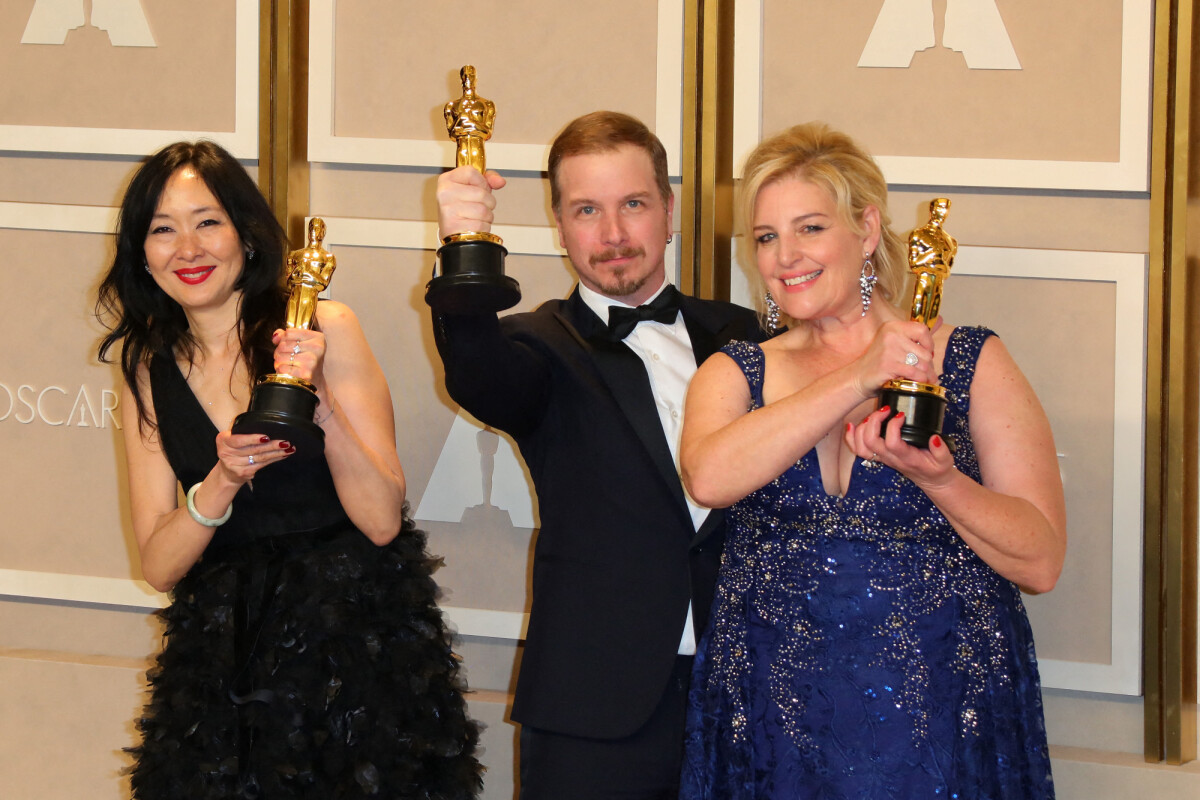 Photo : Judy Chin, Adrien Morot, Annemarie Bradley Dans La Press-room ...