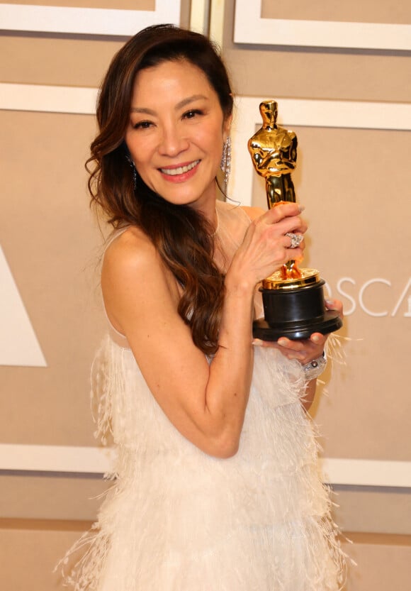 C'est une jolie consécration pour sa carrière.
Michelle Yeoh - 95e édition de la cérémonie des Oscars à Los Angeles.