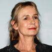 Sandrine Bonnaire battue, la "mâchoire fracassée" par un homme : "Il m'a cassé 8 dents"