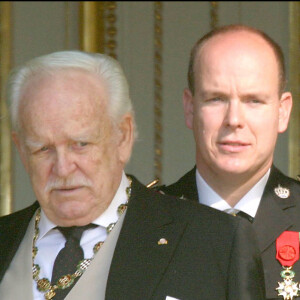 Le prince Rainier III de Monaco et son héritier le prince Albert II - Fête nationale de Monaco 2003.