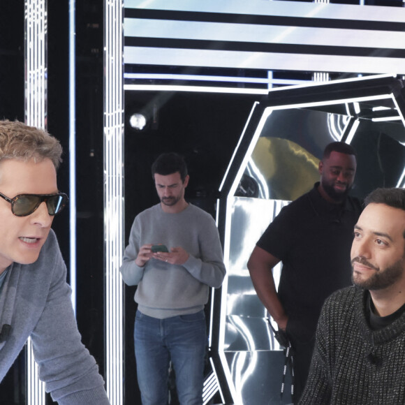 Exclusif - Matthieu Delormeau, Tarek Boudali, Julien Arruti sur la plateau de l'émission Touche pas à mon poste (TPMP) diffusée en direct sur C8 le 7 février 2023 © Jack Tribeca / Bestimage 