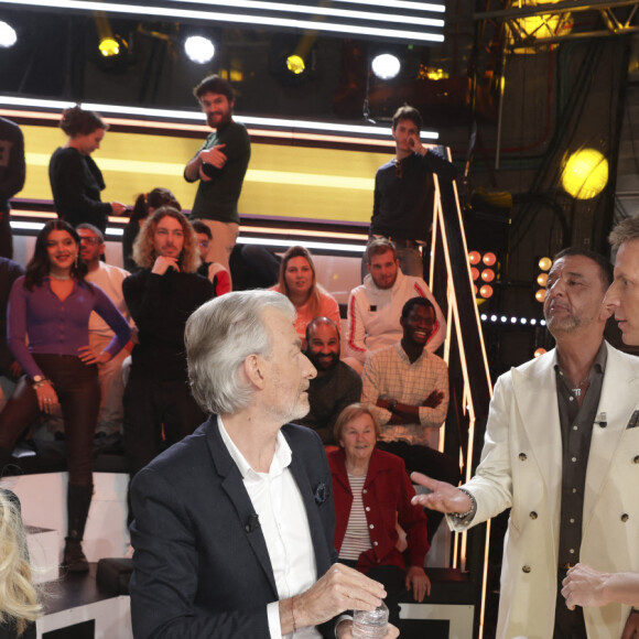Exclusif - Béatrice Rosen, Gilles Verdez, Marco Mouly, Matthieu Delormeau - Sur le plateau de l'émission TPMP (Touche Pas à Mon Poste) présentée en direct par C.Hanouna et diffusée sur C8 - Paris le 12/01/2023 - © Jack Tribeca / Bestimage 