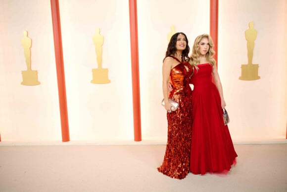 Salma Hayek et sa fille Valentina Paloma Pinault lors de la 95ème édition de la cérémonie des Oscars à Los Angeles. Le 12 mars 2023 