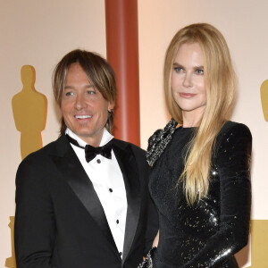 Keith Urban et sa femme Nicole Kidman lors de la 95ème édition de la cérémonie des Oscars à Los Angeles. Le 12 mars 2023