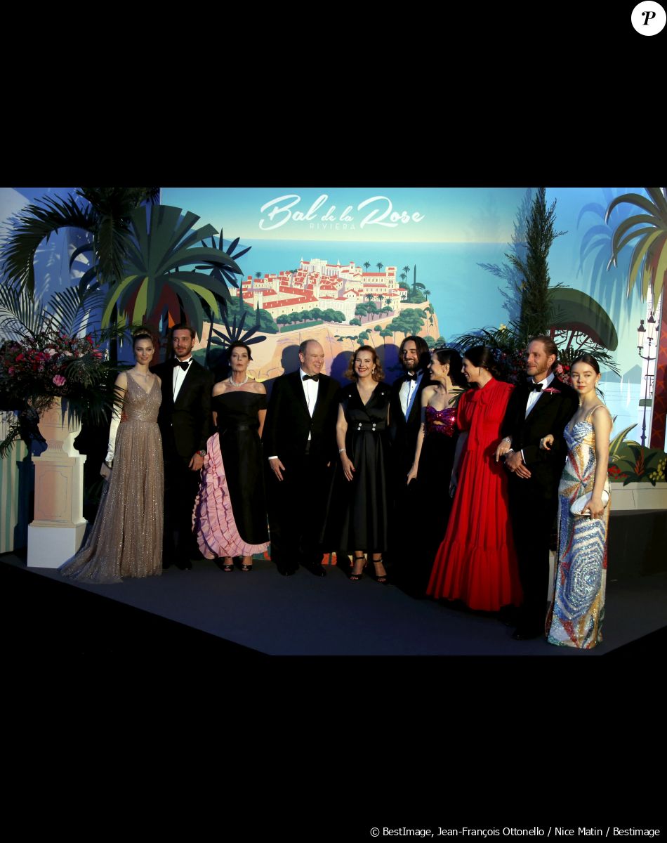 Pierre Casiraghi et sa femme Beatrice Borromeo, la princesse Caroline de Hanovre, le prince Albert II de Monaco, Carole Bouquet, Charlotte Casiraghi et son compagnon Dimitri Rassam, Andrea Casiraghi et sa femme Tatiana Santo Domingo, la princesse Alexandra de Hanovre - 65ème édition du Bal de la Rose donné au profit de la Fondation Princesse Grace sur le thème de la Riviera, une idée de K. Lagerfeld, à la Salle des Etoiles du Sporting Monte-Carlo à Monaco, le 30 mars 2019. © Jean-François Ottonello / Nice Matin / Bestimage