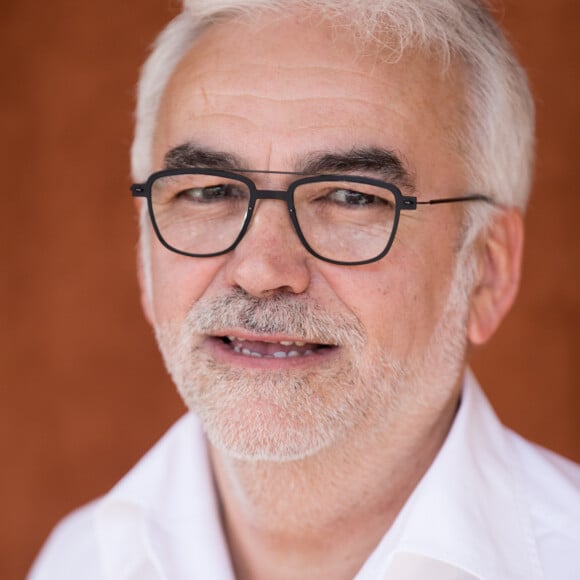 Pascal Praud au village lors des internationaux de tennis de Roland Garros à Paris, France, le 1 juin 2019. © Jacovides-Moreau/Bestimage 