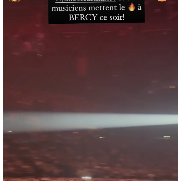 Un important mouvement de foule a eu lieu
Slimane au concert de Juliette Armanet le 17 mars 2023.