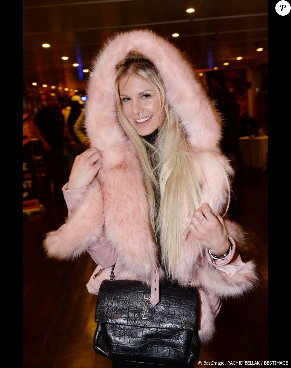 Semi-exclusif - Adixia (les Marseillais) - Soirée pour le lancement de l'application smart phone "ThomasLaMasse" à Paris, France, le 11 décembre 2017. © Rachid Bellak/Bestimage