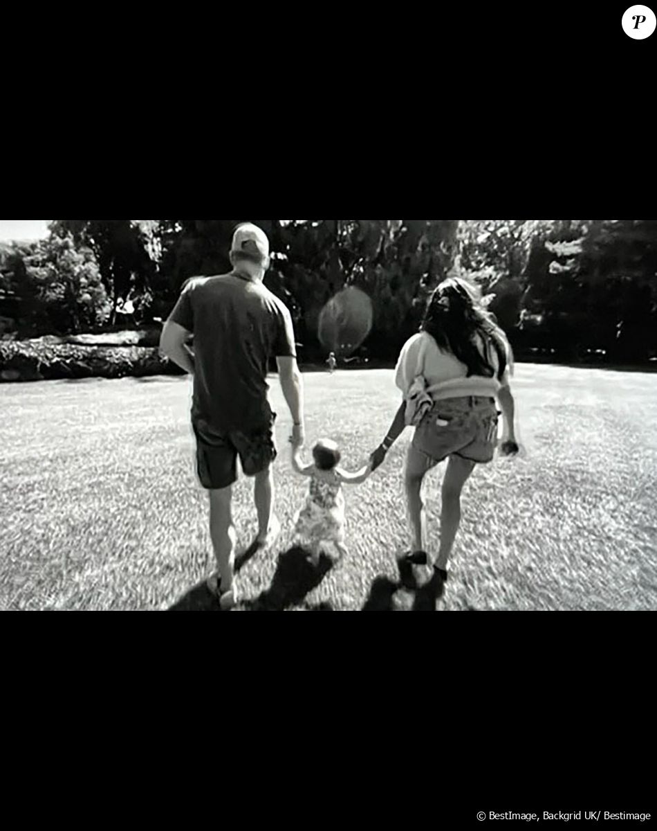 Le prince Harry, duc de Sussex et Meghan Markle, duchesse de Sussex, dévoilent des photos de leur fille Lilibet, 1 an, dans le 6ème épisode du documentaire "Harry & Meghan" (Netflix). Le 15 décembre 2022.