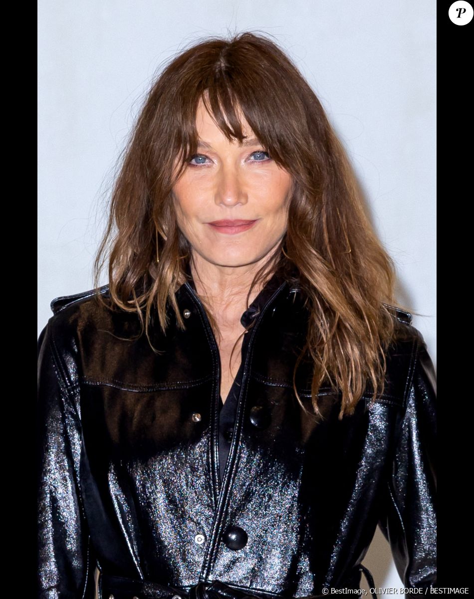 Carla Bruni - Photocall du défilé de mode Hommes "AMI" prêt-à-porter automne-hiver 2023/2024 lors de la fashion week de Paris. Le 19 janvier 2023 © Olivier Borde / Bestimage