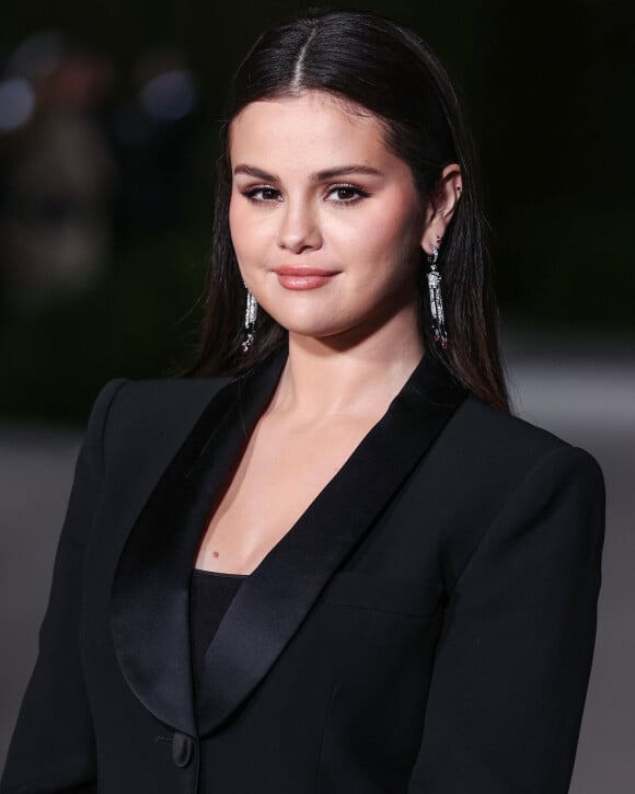 Selena Gomez au photocall du "2nd Annual Academy Museum Gala" à Los Angeles, le 15 octobre 2022.  Photocall of the "2nd Annual Academy Museum Gala" in Los Angeles, October 15, 2022. 
