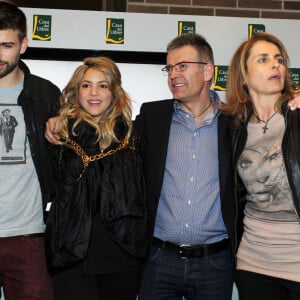 Montserrat Bernabeu - Shakira et son compagnon Gerard Pique au lancement du nouveau livre de Joan Pique, le pere de Gerard, a Barcelone, le 14 mars 2013.