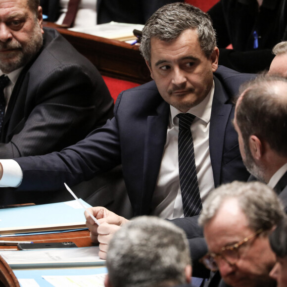 Notre ministre de l'Intérieur et de l'outre-mer fait désormais face à une histoire de famille peu reluisante.
Gérald Darmanin et Eric Dupond-Moretti - Séance de questions au gouvernement à l'Assemblée nationale, à Paris, le 28 mars 2023. © Stéphane Lemouton/Bestimage