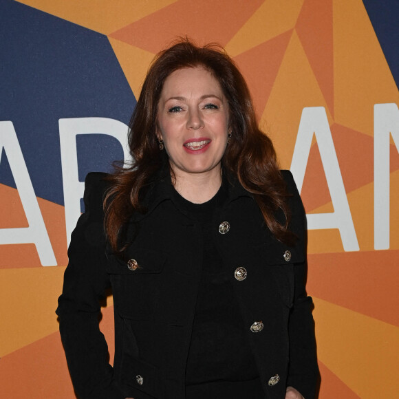 Exclusif - Isabelle Boulay - People à la générale de l'opéra-rock "Starmania" à la Seine Musicale de Boulogne-Billancourtle 8 novembre 2022. Johnny Rockfort et ses Etoiles noires, la serveuse automate, Stella Spotlight, Zéro Janvier, un Ziggy emprunté à D. Bowie... Quarante-trois ans après leur apparition sur la scène du Palais des congrès de Paris, le 10 avril 1979, et plus de deux décennies après les dernières représentations, revoici les personnages chantants imaginés par M.Berger et L. Plamondon pour Starmania. Reportée de deux saisons en raison de la pandémie de Covid-19, une nouvelle version s'installe jusqu'au 29 janvier 2023 à La Seine musicale, à Boulogne-Billancourt (Hauts-de-Seine), avant de faire la tournée des Zénith en région. © Dominique Jacovides-Coadic Guirec/Bestimage