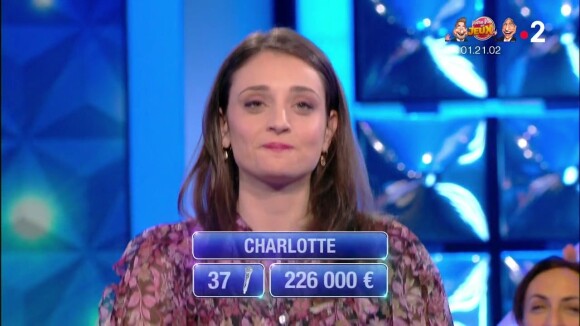 Elle a décroché le micro d'argent le 9 mars 2023
"N'oubliez pas les paroles" sur France 2, émission du vendredi 31 mars 2023.