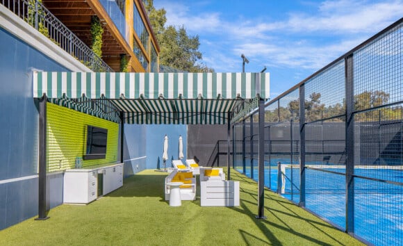 Plus de 11 salles de bain
Le Domaine de l'actrice Eva Longoria est en vente pour 22,888 millions de dollars à Beverly Hills, États Unis le 31 Mars 2023. 