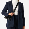 L'élégance est à portée de main avec cette veste de blazer à rayures tennis Pieces
