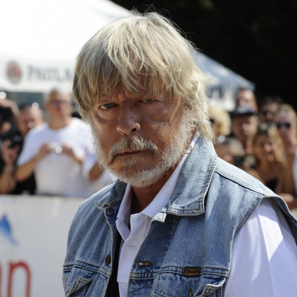 Le chanteur Renaud - Tournoi de pétanque Grand Prix des Personnalités d 'Isle sur la Sorgue dans le Vaucluse (84) le 24 juin 2017. © Eric Etten / Bestimage