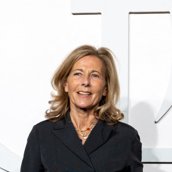 Info - Claire Chazal a reçu les insignes d'Officier de la Légion d'Honneur des mains de Gabriel Attal - Claire Chazal - Soirée de gala en hommage à Patrick Dupond à l'Opéra de Paris le 21 février 2023. Il a marqué une génération de danseurs. Patrick Dupond, l’enfant terrible de l’Opéra de Paris, sa virtuosité brute sur scène et son caractère rebelle, ont marqué l’histoire récente de la danse. L’ancienne étoile et directeur de la danse est décédé le 5 mars 2021 à l’âge de 61 ans, à l’issue d’un cancer foudroyant. La maison qui l’a fait connaître lui rend un hommage exceptionnel, à travers trois soirées qui donneront à voir plusieurs de ses rôles emblématiques, dansés par les talents de la compagnie d’aujourd’hui. © Olivier Borde/Bestimage  "Tribute To Patrick Dupond" The Paris Opera – Dance Gala At Opera Garnier on February 21, 2023 in Paris, France 