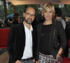Mais l'acteur avait beaucoup souffert de cette histoire.
Judith Godrèche et Maurice Barthélémy - Avant-première du film "Un bonheur n'arrive jamais seul" au Gaumont Marignan à Paris, le 15 juin 2012.