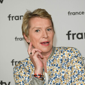 Le dernier numéro de "Society" a fêté les dix ans de l'émission "Cash Investigation" avec Elise Lucet.
Elise Lucet au photocall pour la conférence de presse de rentrée de France TV à la Grande Halle de la Villette à Paris, France. © Coadic Guirec/Bestimage