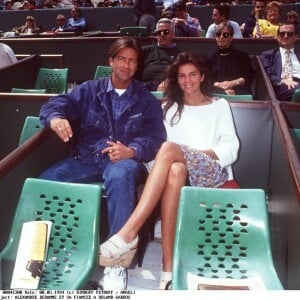 Leur idylle n'aura finalement pas duré et c'est en 1996 qu'ils ont décidé de se séparer.
Veronika Loubry et Alexandre Debanne - Roland-Garros 1994