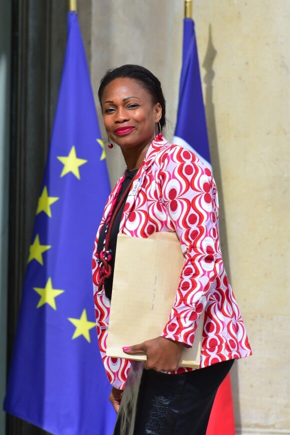 Laura Flessel se cachait sous le costume du canard dans "Mask Singer".
Laura Flessel - Conseil de défense et au conseil des ministres au palais de l'Elysée à Paris. © Giancarlo Gorassini / Bestimage