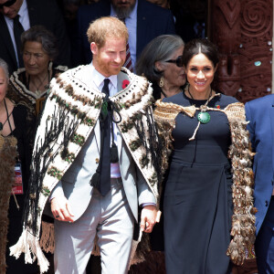 Le prince Harry, duc de Sussex, et Meghan Markle, duchesse de Sussex (enceinte) visitent Te Papaiouru Marae à Rotorua, Nouvelle Zélande le 31 octobre 2018. 