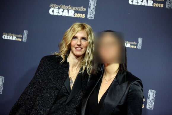 Jeanne Herry surprend avec un long-métrage bourré d'émotions et de modernité.
Sandrine Kiberlain et Jeanne Herry - Photocall de la 40ème cérémonie des César au théâtre du Châtelet à Paris.