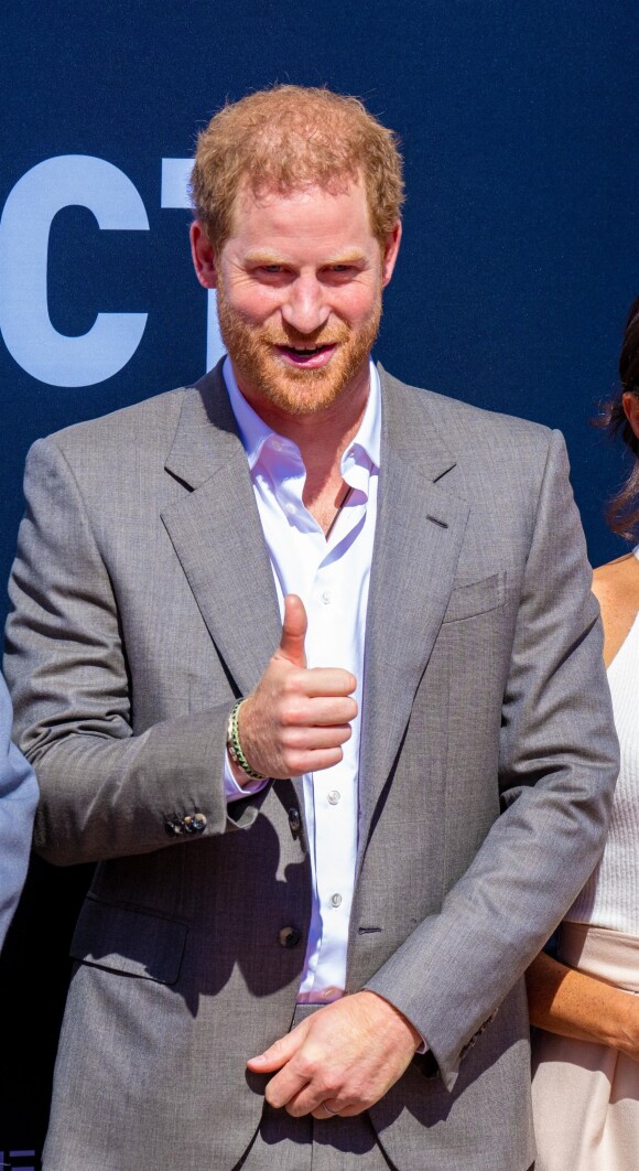 Le prince Harry, duc de Sussex arrive à l'hôtel de ville pour l'événement Invictus Games Dusseldorf 2023 One Year to Go, à Düsseldorf, Allemagne, le 6 septembre 2022. 