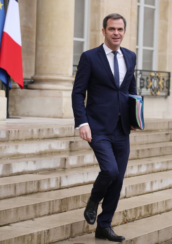 Olivier Véran, porte-parole du gouvernement - Sortie du Conseil des ministres au palais de l'Elysée à Paris, le 22 décembre 2022. © Jonathan Rebboah / Panoramic / Bestimage