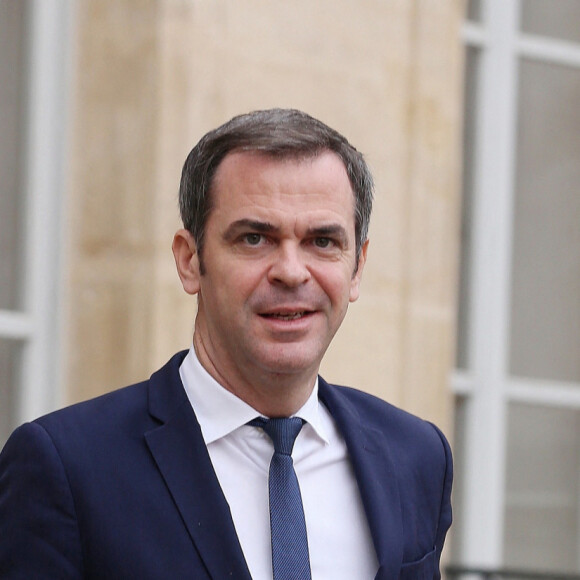 Olivier Véran, porte-parole du gouvernement - Sortie du Conseil des ministres au palais de l'Elysée à Paris, le 22 décembre 2022. © Jonathan Rebboah / Panoramic / Bestimage